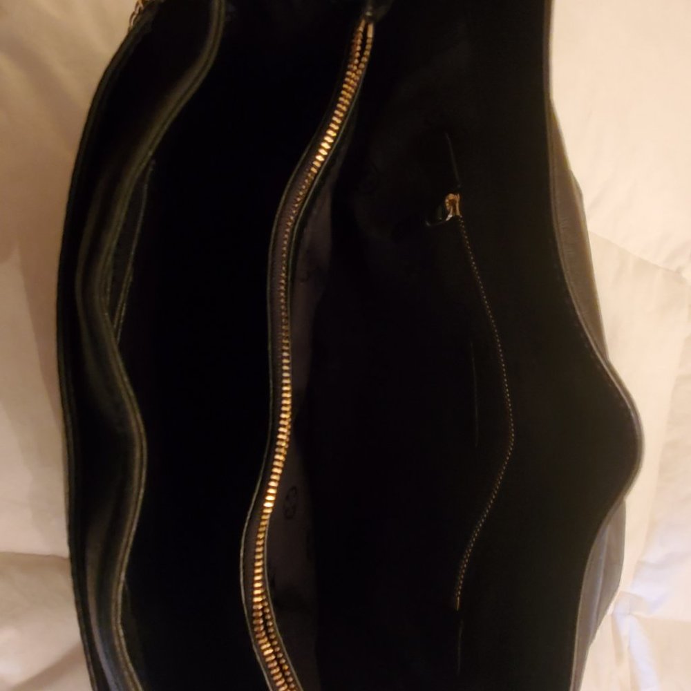 Handbag - Picture 3 of 3